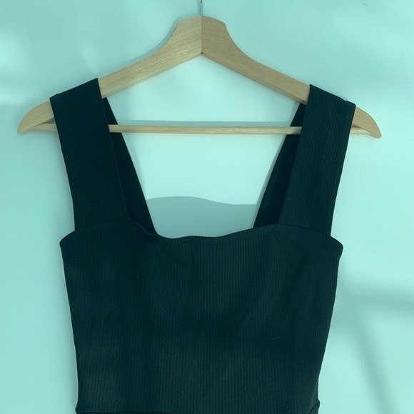 NWOT Reformation Cassi Knit Dress size S - Picture 7 of 9